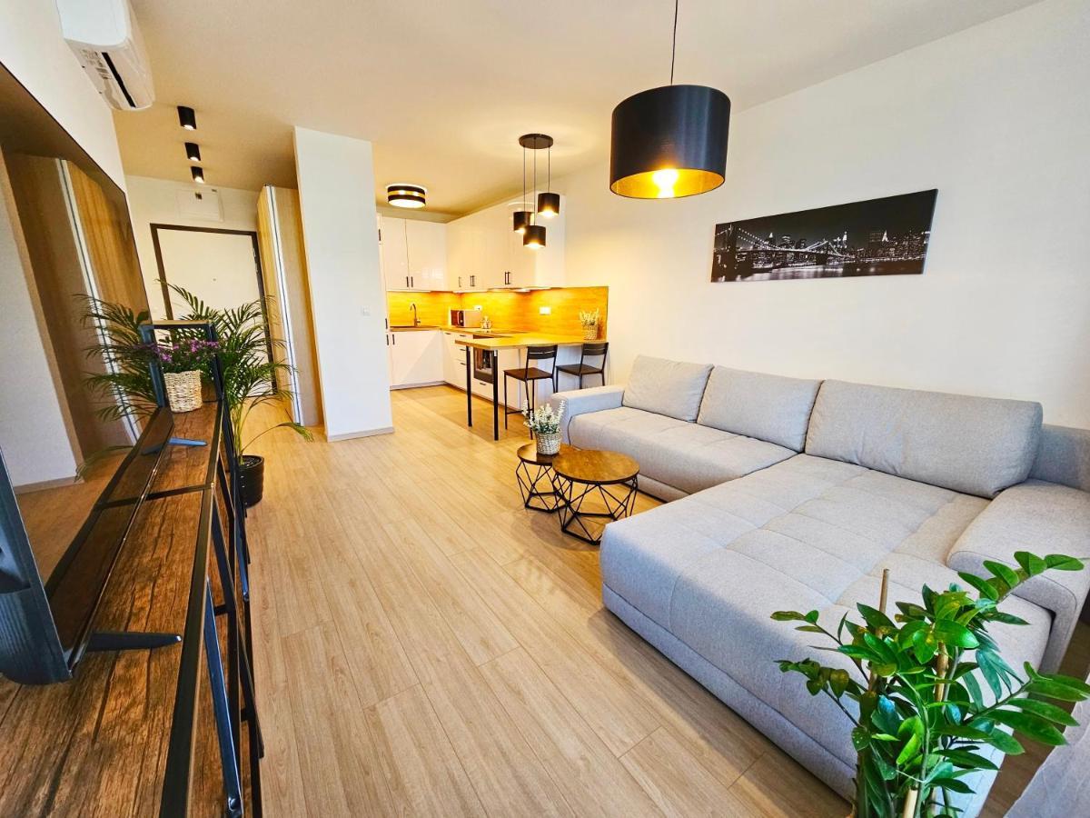 2 Room Apartment, New Building, Bosakova Street, 29 Братислава Екстериор снимка
