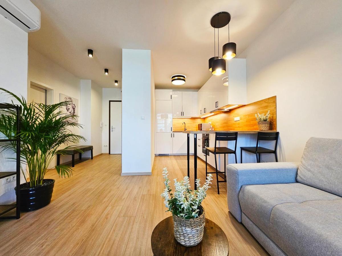 2 Room Apartment, New Building, Bosakova Street, 29 Братислава Екстериор снимка